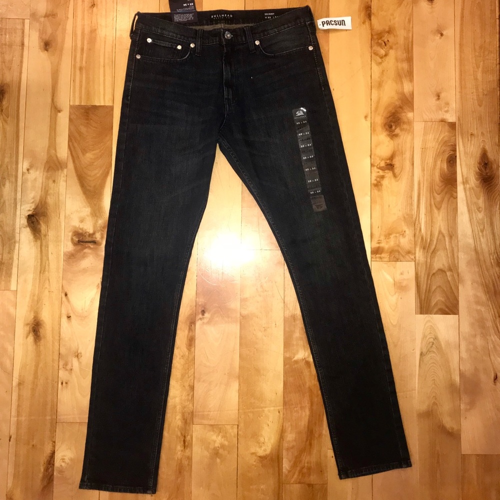 Men’s Bullhead skinny jeans size 32 x 34 NWT